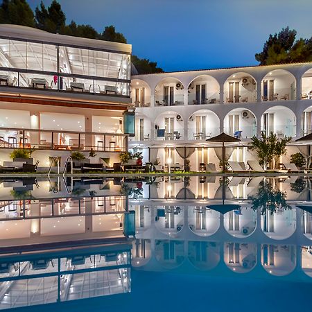 Hotel Punta Екстериор снимка
