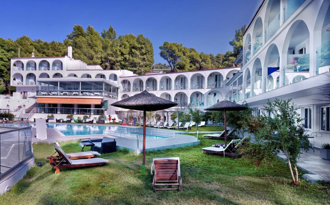 Hotel Punta Екстериор снимка