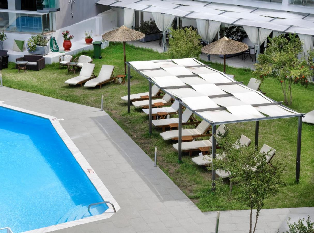 Hotel Punta Екстериор снимка