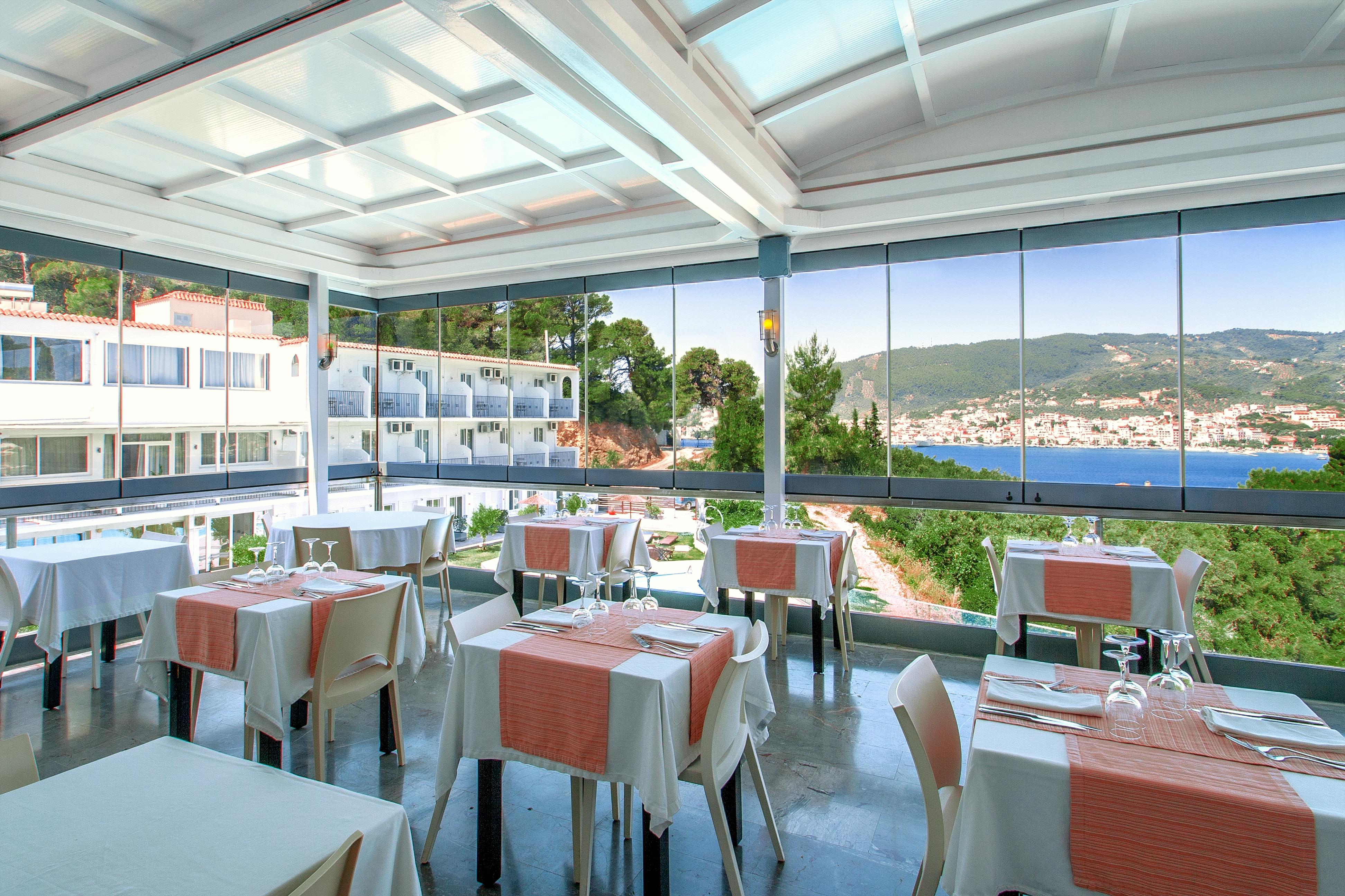 Hotel Punta Екстериор снимка