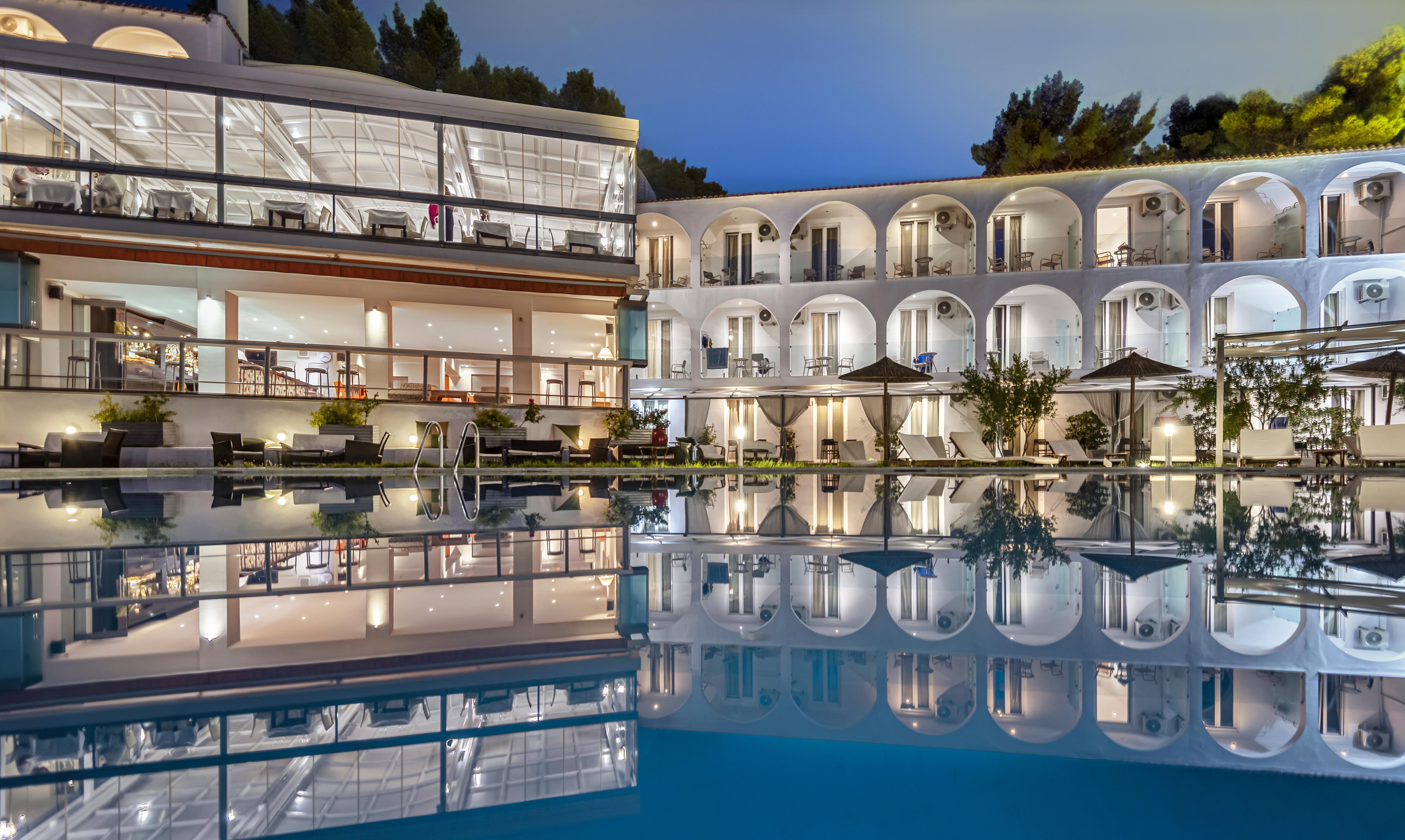 Hotel Punta Екстериор снимка